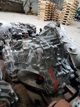 Load image into Gallery viewer, Transmission Kia Sorento 2013 - MM1279329
