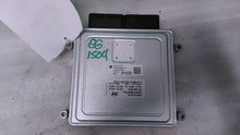 Load image into Gallery viewer, ECU ECM COMPUTER Hyundai Elantra 2017 17 2018 18 - MM1287222
