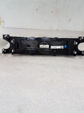 Load image into Gallery viewer, RADIO CONTROLS Land Rover LR4 Range Rover Sport 10 11 12 13 14 15 16 - MM1298030
