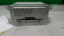 Load image into Gallery viewer, Radio Chevrolet Volt 2011 - MM1303783
