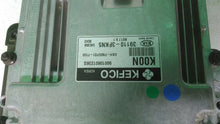 Load image into Gallery viewer, ECU ECM Computer Kia K900 2015 - MM1304517
