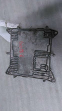 Load image into Gallery viewer, ECU ECM COMPUTER BMW 320i 328D 328i 528D 528i 13 14 15 - MM1313345
