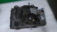 Load image into Gallery viewer, HEADLIGHT LAMP ASSEMBLY Range Rover 2003 03 2004 04 2005 05 Left - MM1334017
