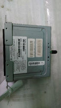Load image into Gallery viewer, RADIO Lincoln MKS 2012 12 - MM1334568
