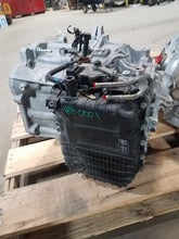 Load image into Gallery viewer, TRANSMISSION Hyundai Accent 2015 15 2016 16 2017 17 - MM1342508
