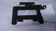 Load image into Gallery viewer, ECU ECM Computer Hyundai Elantra 2017 - MM1342658
