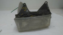 Load image into Gallery viewer, HEADLIGHT LAMP ASSEMBLY Dodge Dakota Durango 1997-2004 Right - MM1348691
