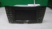 Load image into Gallery viewer, Radio  MERCEDES E-CLASS 2004 - MM1356146
