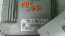 Load image into Gallery viewer, ECU ECM COMPUTER Volkswagen CC Passat 2008 08 2009 09 Auto - MM1365381
