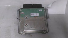 Load image into Gallery viewer, ECU ECM COMPUTER Hyundai Elantra 2016 16 2017 17 - MM1372211
