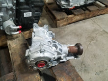 Load image into Gallery viewer, Transfer Case  VOLVO S90 2017 - MM1385266
