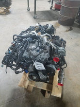 Load image into Gallery viewer, Engine Motor Cadillac CTS 2016 - MM1386709
