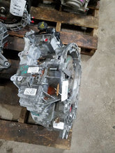 Load image into Gallery viewer, Transmission Ford Edge 2017 - MM1388573
