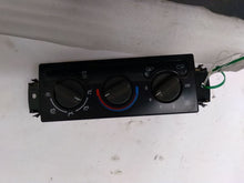 Load image into Gallery viewer, [INVENTORYCAR_YEAR_MAKE_MODEL] REAR TEMPERATURE CONTROLS - MM1393310

