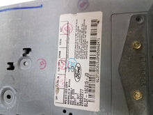 Load image into Gallery viewer, Radio  FORD F150 PICKUP 2006 - MM1412626
