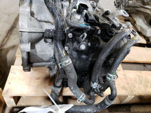 Load image into Gallery viewer, TRANSMISSION Hyundai Elantra 2017 17 2018 18 - MM1418037

