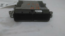 Load image into Gallery viewer, ECU ECM COMPUTER Hyundai Elantra 2017 17 2018 18 - MM1421988
