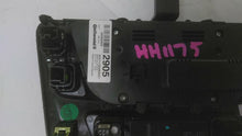 Load image into Gallery viewer, Temperature Controls Renault Encore 2017 - MM1423863

