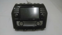Load image into Gallery viewer, Radio Nissan Maxima 2017 - MM1424858
