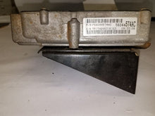Load image into Gallery viewer, TRANSMISSION CONTROL MODULE COMPUTER Grand Cherokee 03 04 - MM1439555
