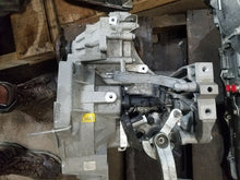 Load image into Gallery viewer, Transmission Volkswagen Jetta 2016 - MM1440579
