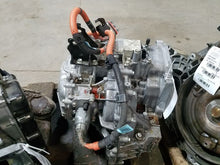Load image into Gallery viewer, Transmission Toyota Prius 2014 - MM1445589

