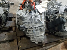 Load image into Gallery viewer, Transmission Chevrolet Volt 2014 - MM1445954
