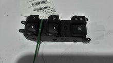 Load image into Gallery viewer, Window Switch Hyundai Elantra 2014 - MM1446022
