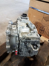 Load image into Gallery viewer, Transmission Mercedes-Benz 200 2015 - MM1454593
