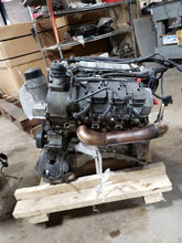 Load image into Gallery viewer, Engine Motor Chrysler Crossfire 2004 - MM1459744
