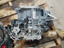 Load image into Gallery viewer, Transmission Kia Forte 2017 - MM1474838
