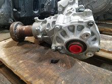 Load image into Gallery viewer, Transfer Case  VOLVO XC90 2018 - MM1475997
