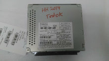 Load image into Gallery viewer, RADIO Volvo C70 S80 V70 XC60 XC70 2009 09 2010 10 2011 11  AM FM CD - MM1476238
