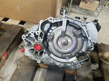 Load image into Gallery viewer, Transmission Chevrolet Sonic 2017 - MM1478596
