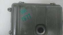 Load image into Gallery viewer, ECU ECM COMPUTER Mercedes C300 C350 SLK350 GLK350 2013 13 - MM1489158
