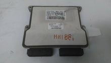 Load image into Gallery viewer, ECU ECM COMPUTER Kia Sedona 2016 16 - MM1492801
