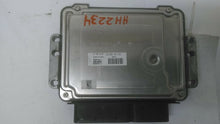 Load image into Gallery viewer, ECU ECM Computer Hyundai Veloster 2016 - MM1493570
