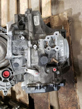 Load image into Gallery viewer, TRANSMISSION Captiva Equinox Terrain 2014 14 FWD - MM1499296
