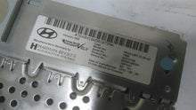 Load image into Gallery viewer, Radio Hyundai Genesis 2011 - MM1499654
