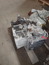 Load image into Gallery viewer, Transmission Hyundai Accent 2012 - MM1502160
