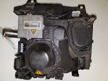 Load image into Gallery viewer, HEADLIGHT LAMP ASSEMBLY Range Rover 2003 03 2004 04 2005 05 Right - MM1508496
