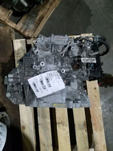 Load image into Gallery viewer, Transmission Hyundai Santa Fe 2016 - MM1510668
