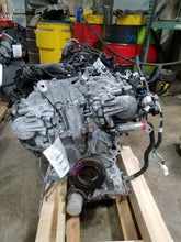 Load image into Gallery viewer, ENGINE MOTOR QX60 Pathfinder 2015 15 2016 16 3.5L VIN A - MM1512570
