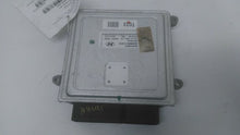 Load image into Gallery viewer, ECU ECM COMPUTER Hyundai Sonata 2009 09 2010 10 Auto - MM1513464
