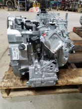 Load image into Gallery viewer, TRANSMISSION Honda Accord 2018 18 2019 19 2020 20 - MM1519242
