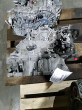 Load image into Gallery viewer, Transmission Kia Sportage 2017 - MM1521387
