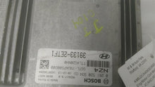 Load image into Gallery viewer, ECU ECM Computer Hyundai Tucson 2019 - MM1534519
