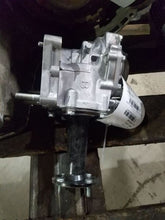 Load image into Gallery viewer, Transfer Case  RAV4 2019 - MM1536582
