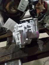 Load image into Gallery viewer, Transfer Case  RAV4 2019 - MM1536582
