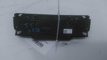 Load image into Gallery viewer, Temperature Controls Honda CR-V 2019 - MM1536610
